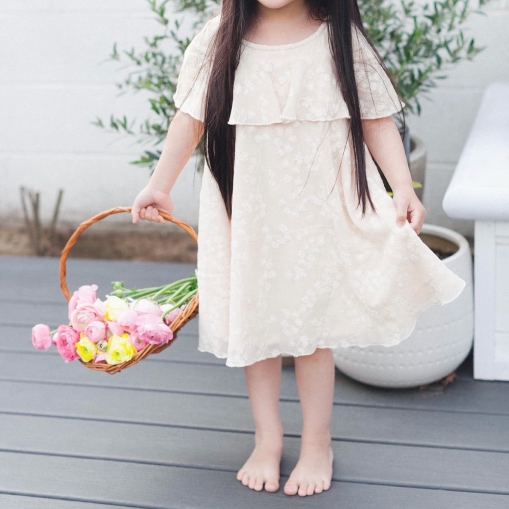 Chasing Fireflies Cream Floral Girls Dress, Size XS